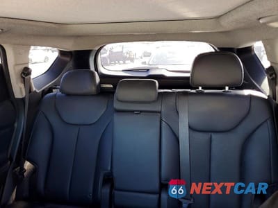 Zdjęcie 10 z 13 samochodu: 2019 HYUNDAI SANTA FE ULTIMATE 2.4L VIN:5NMS53AD9KH003723 - miniatura
