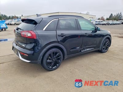 Trzecie zdjęcie samochodu z tyłu: 2019 KIA NIRO S TOURING VIN:KNDCC3LC4K5249855 - miniatura