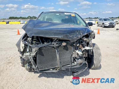 Piąte zdjęcie samochodu w środku: 2003 TOYOTA COROLLA CE VIN:1NXBR32E83Z097613 - miniatura