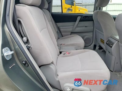 Zdjęcie 11 z 12 samochodu: 2008 TOYOTA HIGHLANDER BASE VIN:JTEES41AX82095211 - miniatura