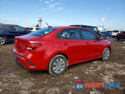 Trzecie zdjęcie samochodu z tyłu: 2023 KIA RIO S VIN:3KPA24AD9PE598081 - miniatura