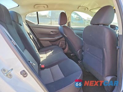 Zdjęcie 10 z 13 samochodu: 2021 NISSAN SENTRA SV VIN:3N1AB8CV0MY246064 - miniatura