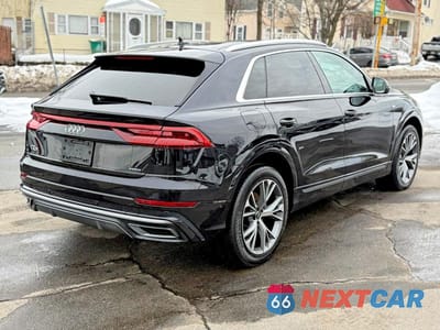Trzecie zdjęcie samochodu z tyłu: 2021 AUDI Q8 PREMIUM PLUS S-LINE VIN:WA1EVAF1XMD009276 - miniatura