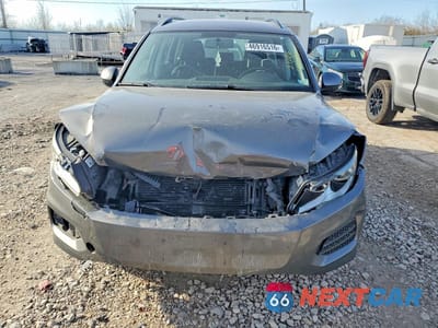 Piąte zdjęcie samochodu w środku: 2017 VOLKSWAGEN TIGUAN S VIN:WVGBV7AX0HK051721 - miniatura