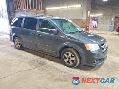 Czwarte zdjęcie samochodu z boku: 2011 DODGE GRAND CARAVAN CREW VIN:2D4RN5DG2BR700059 - miniatura