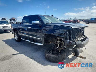 Czwarte zdjęcie samochodu z boku: 2016 CHEVROLET SILVERADO K1500 LTZ VIN:3GCUKSEC9GG101389 - miniatura