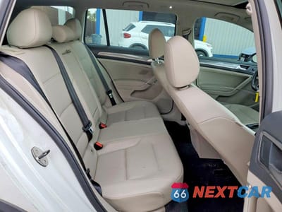 Zdjęcie 10 z 12 samochodu: 2017 VOLKSWAGEN GOLF ALLTRACK S VIN:3VWH17AU6HM524267 - miniatura