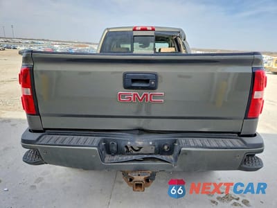 Zdjęcie 6 z 12 samochodu: 2018 GMC SIERRA K2500 DENALI VIN:1GT12UEY7JF193041 - miniatura