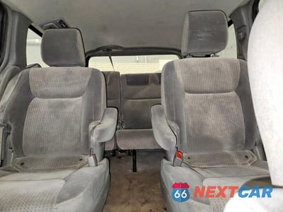 Zdjęcie 10 z 12 samochodu: 2010 TOYOTA SIENNA CE VIN:5TDKK4CC9AS341251 - miniatura