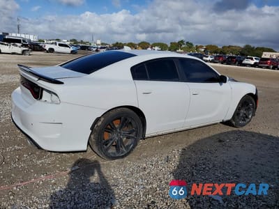 Trzecie zdjęcie samochodu z tyłu: 2019 DODGE CHARGER SCAT PACK VIN:2C3CDXGJ2KH646734 - miniatura