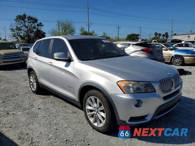 Czwarte zdjęcie samochodu z boku: 2014 BMW X3 XDRIVE28I VIN:5UXWX9C50E0D11003 - miniatura
