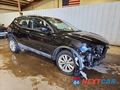 Czwarte zdjęcie samochodu z boku: 2019 NISSAN ROGUE SPORT SV VIN:JN1BJ1CR3KW629857 - miniatura