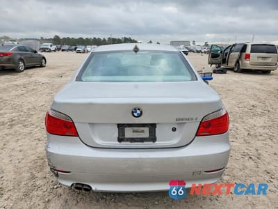Zdjęcie 6 z 11 samochodu: 2010 BMW 528I VIN:WBANU5C59AC363781 - miniatura