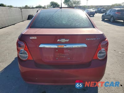 Zdjęcie 6 z 13 samochodu: 2014 CHEVROLET SONIC LT VIN:1G1JC5SH9E4224906 - miniatura