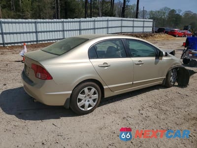 Trzecie zdjęcie samochodu z tyłu: 2008 HONDA CIVIC LX VIN:1HGFA16558L038819 - miniatura