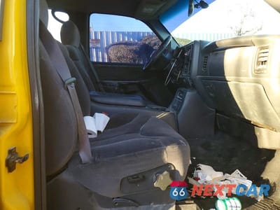 Zdjęcie 13 z 13 samochodu: 2002 GMC SIERRA K1500 HEAVY DUTY VIN:1GTGK13U02F152860 - miniatura