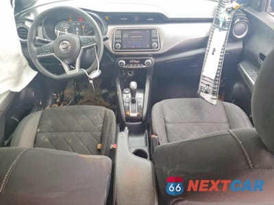 Zdjęcie 8 z 13 samochodu: 2020 NISSAN KICKS SV VIN:3N1CP5CV3LL578584 - miniatura