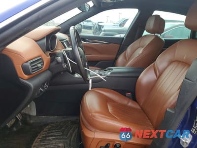 Zdjęcie 7 z 12 samochodu: 2017 MASERATI LEVANTE S SPORT VIN:ZN661YUS0HX246615 - miniatura