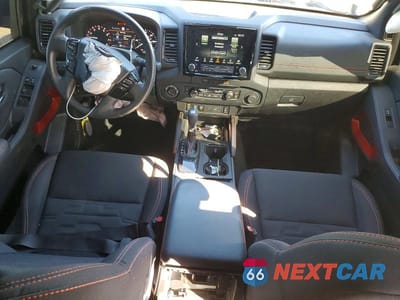 Zdjęcie 8 z 11 samochodu: 2023 NISSAN FRONTIER PRO-4X VIN:1N6ED1EKXPN656095 - miniatura