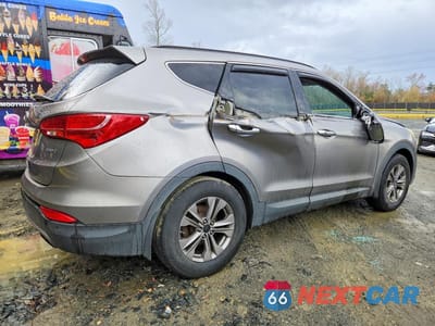 Trzecie zdjęcie samochodu z tyłu: 2015 HYUNDAI SANTA FE SPORT 2.4L VIN:5XYZU3LB5FG276204 - miniatura