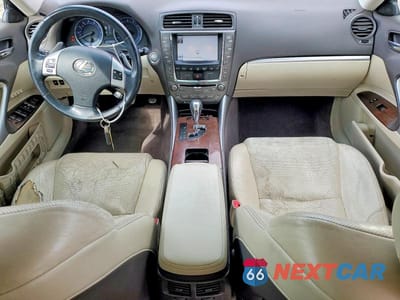 Zdjęcie 8 z 12 samochodu: 2012 LEXUS IS 250 BASE VIN:JTHCF5C20C5055933 - miniatura
