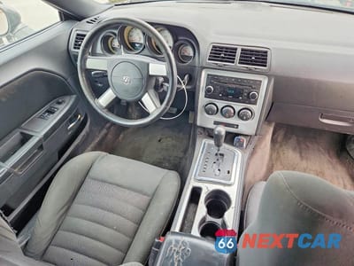 Zdjęcie 8 z 12 samochodu: 2009 DODGE CHALLENGER SE VIN:2B3LJ44V69H589816 - miniatura