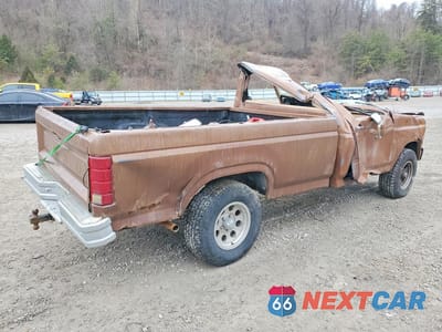 Trzecie zdjęcie samochodu z tyłu: 1985 FORD F150 STYLS VIN:1FTEF14Y8FNA87362 - miniatura