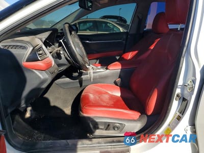 Zdjęcie 7 z 13 samochodu: 2020 TOYOTA CAMRY XSE VIN:4T1K61AK4LU338734 - miniatura