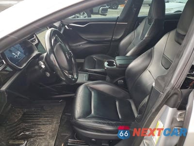 Zdjęcie 7 z 12 samochodu: 2016 TESLA MODEL S VIN:5YJSA1E22GF157854 - miniatura