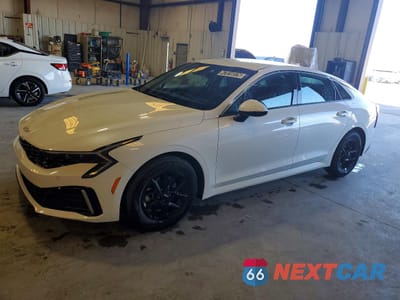 2025 KIA K5 LXS KNAG24J71S5336240 - główne zdjęcie licytacji z USA - miniatura