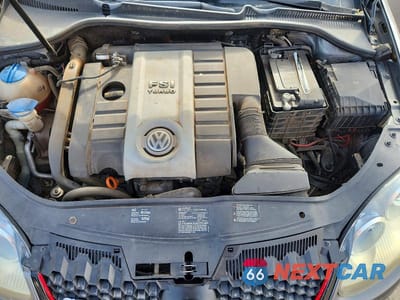 Zdjęcie 11 z 12 samochodu: 2008 VOLKSWAGEN GTI VIN:WVWHV71K38W083008 - miniatura