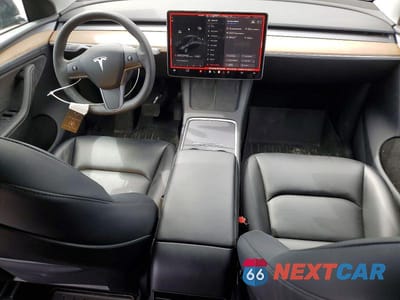 Zdjęcie 8 z 12 samochodu: 2024 TESLA MODEL Y VIN:7SAYGDEE7RA229686 - miniatura