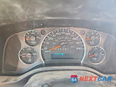 Zdjęcie 9 z 12 samochodu: 2018 CHEV EXPRESS G2500 VIN:1GCWGAFP6J1342869 - miniatura