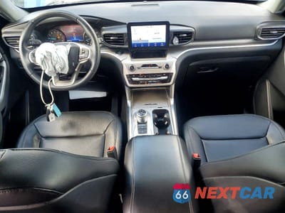 Zdjęcie 8 z 13 samochodu: 2020 FORD EXPLORER XLT VIN:1FMSK7DHXLGD13477 - miniatura