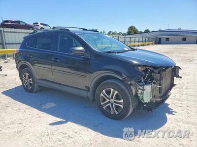 Czwarte zdjęcie samochodu z boku: 2018 TOYOTA RAV4 LE VIN:2T3BFREV6JW756817 - miniatura