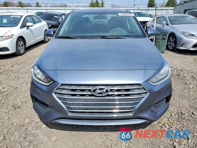 Piąte zdjęcie samochodu w środku: 2019 HYUNDAI ACCENT SE VIN:3KPC24A38KE055829 - miniatura
