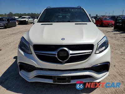 Piąte zdjęcie samochodu w środku: 2016 MERCEDES-BENZ GLE 63 AMG 4MATIC VIN:4JGDA7EB3GA639426 - miniatura