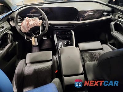 Zdjęcie 8 z 12 samochodu: 2025 AUDI SQ5 PREMIUM PLUS VIN:WA125AGUXS2070938 - miniatura