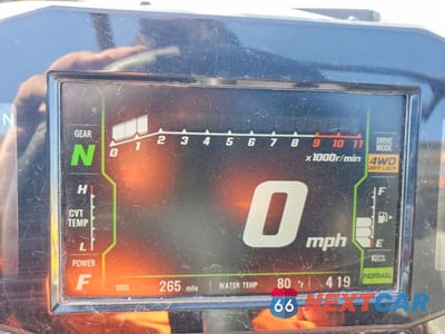 Zdjęcie 8 z 10 samochodu: 2024 KAWASAKI KRT1000 A VIN:JKARTCA10RB502364 - miniatura