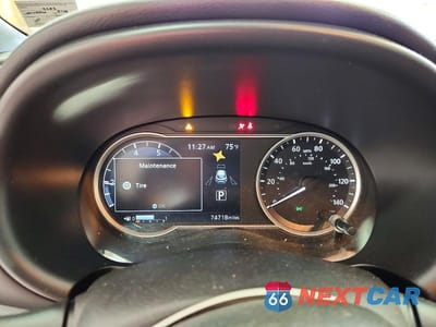 Zdjęcie 9 z 12 samochodu: 2019 NISSAN KICKS SR VIN:3N1CP5CU9KL529282 - miniatura