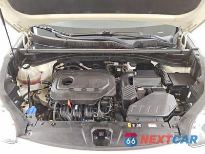 Zdjęcie 12 z 12 samochodu: 2021 KIA SPORTAGE LX VIN:KNDPMCACXM7917781 - miniatura