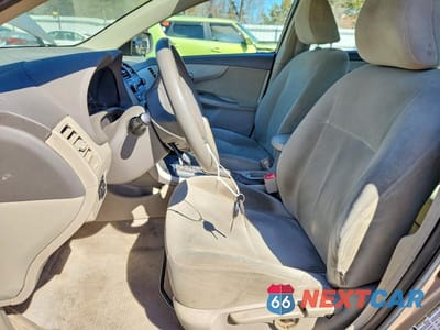 Zdjęcie 7 z 11 samochodu: 2010 TOYOTA COROLLA LE VIN:2T1BU4EE2AC228906 - miniatura