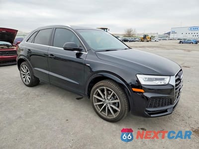 Czwarte zdjęcie samochodu z boku: 2018 AUDI Q3 PREMIUM PLUS VIN:WA1JCCFS4JR021138 - miniatura