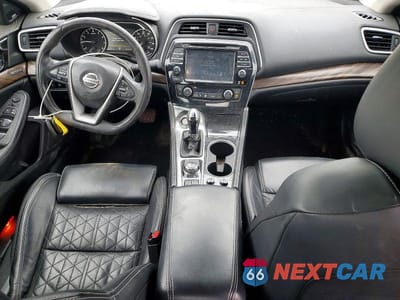 Zdjęcie 8 z 12 samochodu: 2017 NISSAN MAXIMA PLATINUM VIN:1N4AA6AP3HC389362 - miniatura