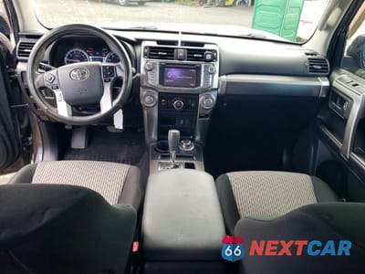 Zdjęcie 8 z 13 samochodu: 2015 TOYOTA 4RUNNER SR5 VIN:JTEBU5JR3F5233465 - miniatura