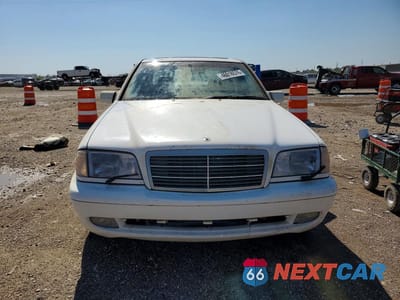Piąte zdjęcie samochodu w środku: 1999 MERCEDES-BENZ C 43 VIN:WDBHA33G0XF850856 - miniatura