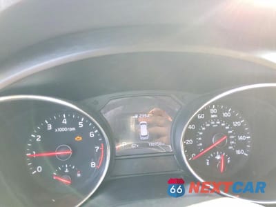Zdjęcie 9 z 14 samochodu: 2020 KIA SEDONA EX VIN:KNDMB5C18L6575493 - miniatura
