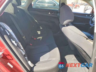 Zdjęcie 10 z 12 samochodu: 2021 KIA K5 LXS VIN:5XXG14J21MG036755 - miniatura