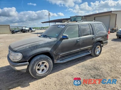 1999 FORD EXPLORER 1FMZU32P7XZB54746 - główne zdjęcie licytacji z USA - miniatura
