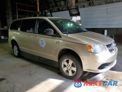 Czwarte zdjęcie samochodu z boku: 2013 DODGE GRAND CARAVAN SE VIN:2C4RDGBG0DR703527 - miniatura